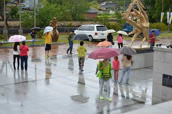 미술관에서의 休 이미지 3