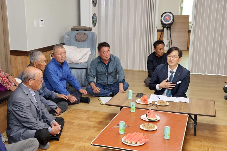 읍면 경로당 방문 어르신과 함께하는 가치토크 이미지 3