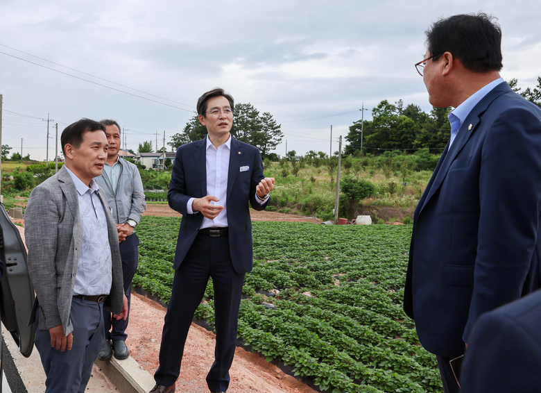 한반동 마을 도로 정비 현장 점검 이미지 2