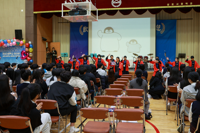 11월 27일 일본 간자키시 자매 중학교 방문 환영행사 이미지 3