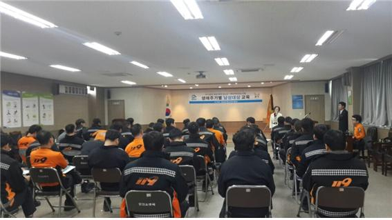 영암군, 생애주기별교육 및 건강가정 프로그램 실시 이미지 1