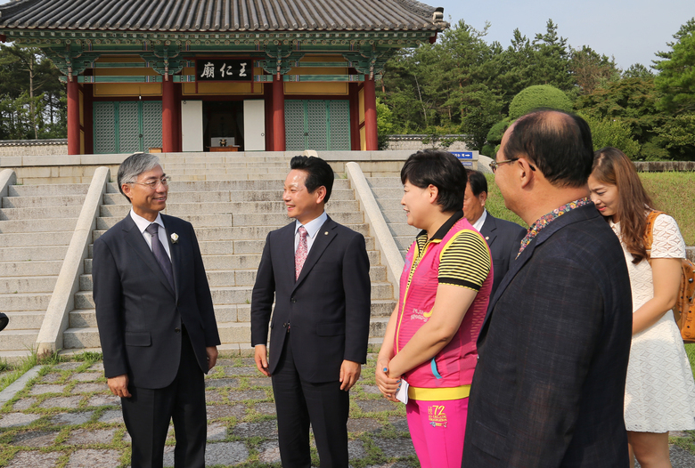 추궈홍 주한 중국대사 영암 왕인박사유적지 방문 이미지 1