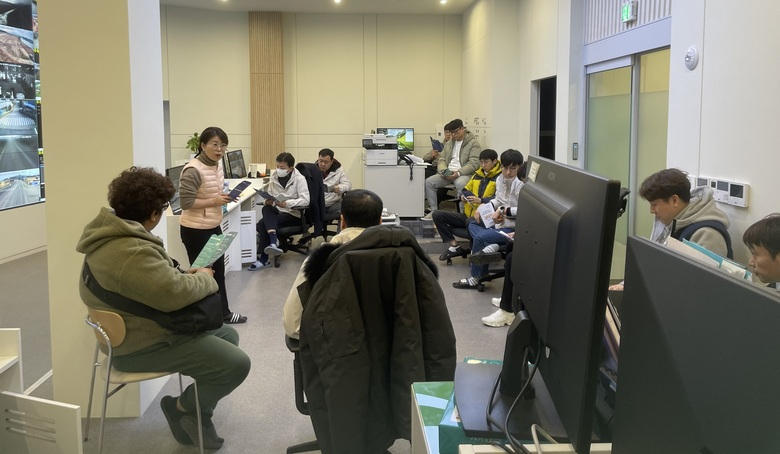 영암군, 상호존중 찾아가는 현장교육 진행 이미지 2