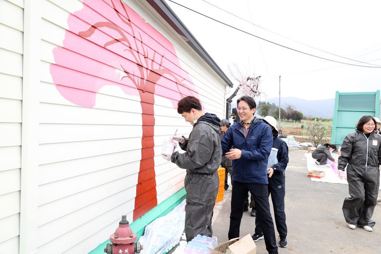 영암읍 대신리 족자동 마을 벽화그리기 자원봉사 이미지 2