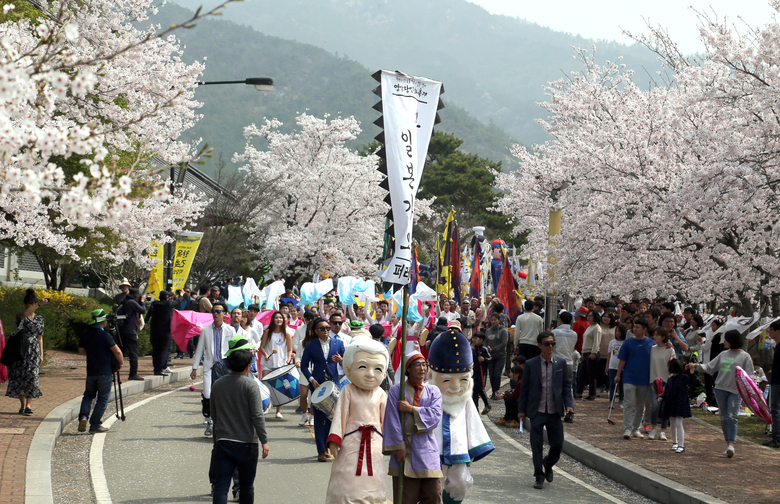 2018 영암왕인문화축제 준비 본격화‘영암 가즈아!’ 이미지 1